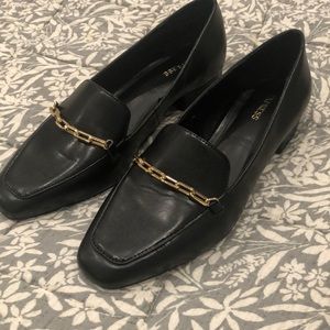 Black express loafers